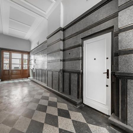 Apartament Przy Rynku Dluga 23 Cracovia Esterno foto