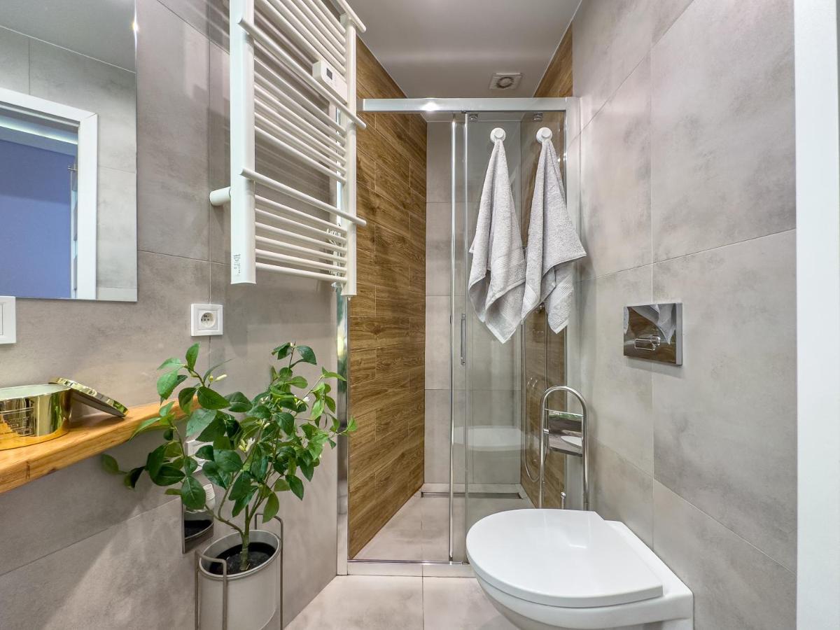 Apartament Przy Rynku Dluga 23 Cracovia Esterno foto