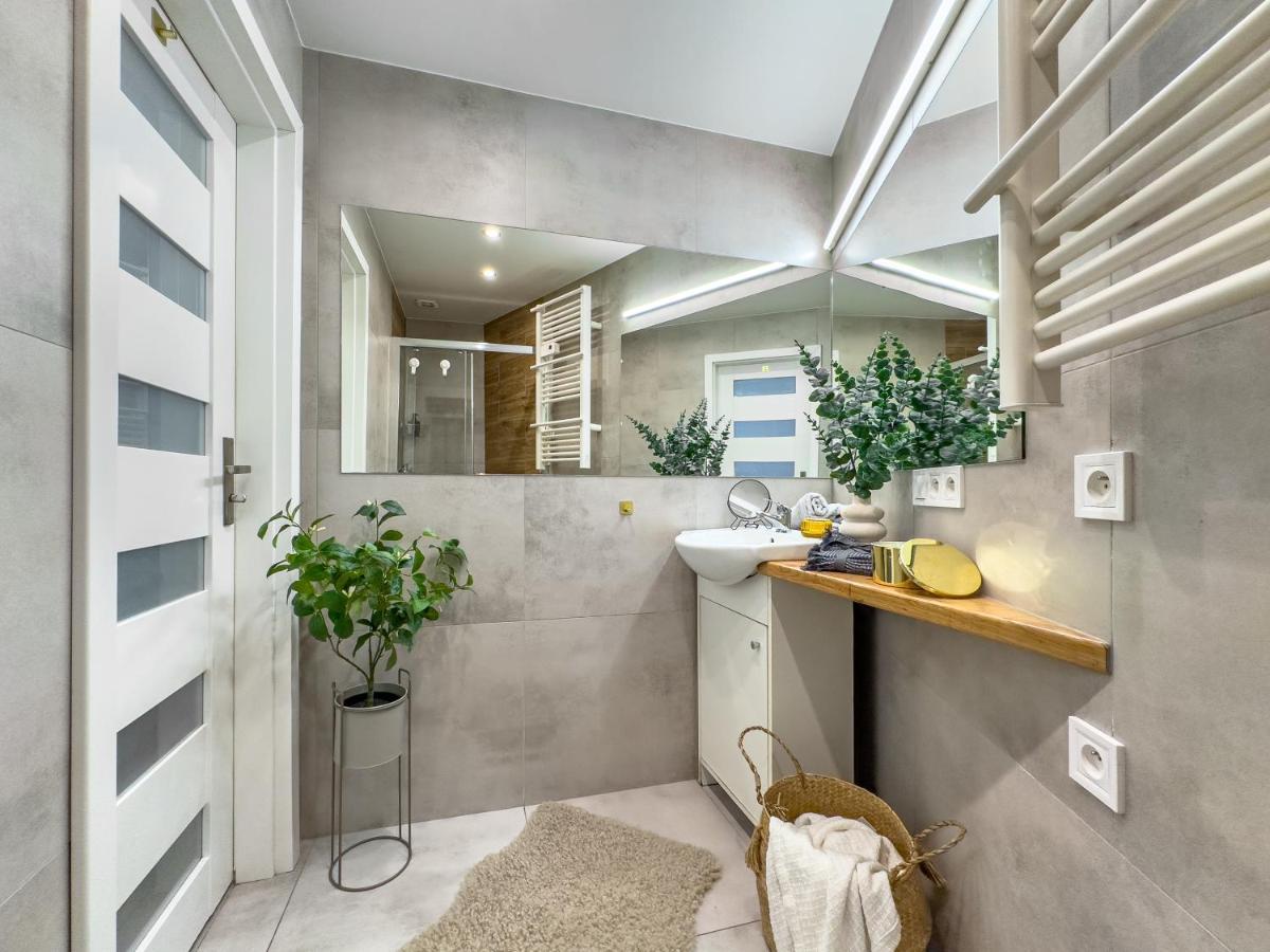 Apartament Przy Rynku Dluga 23 Cracovia Esterno foto