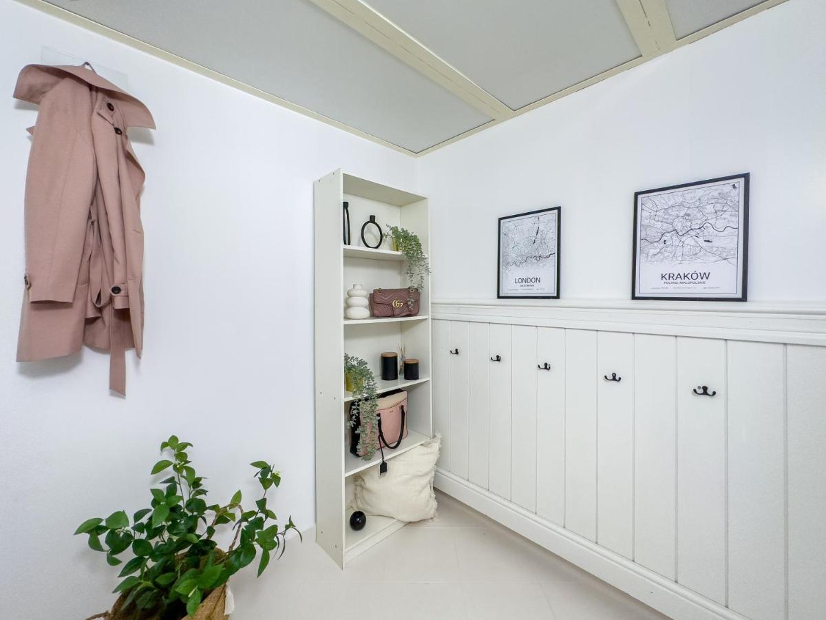 Apartament Przy Rynku Dluga 23 Cracovia Esterno foto
