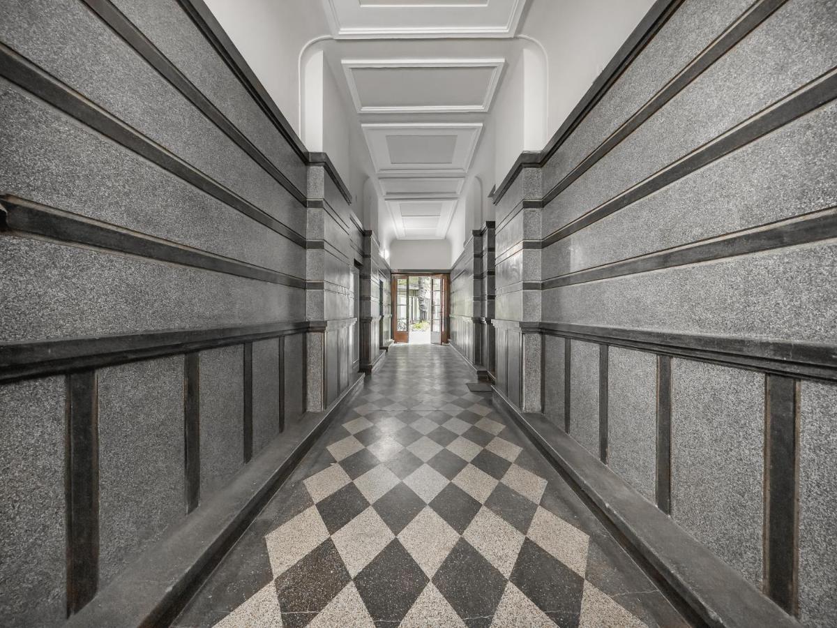 Apartament Przy Rynku Dluga 23 Cracovia Esterno foto